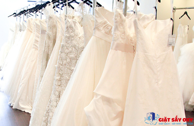 giặt váy cưới & đầm dạ hội